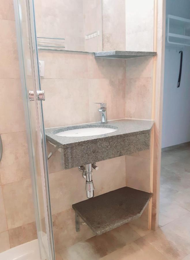 Apartamenty Rodzinne Pilica Park Сулеюв Экстерьер фото